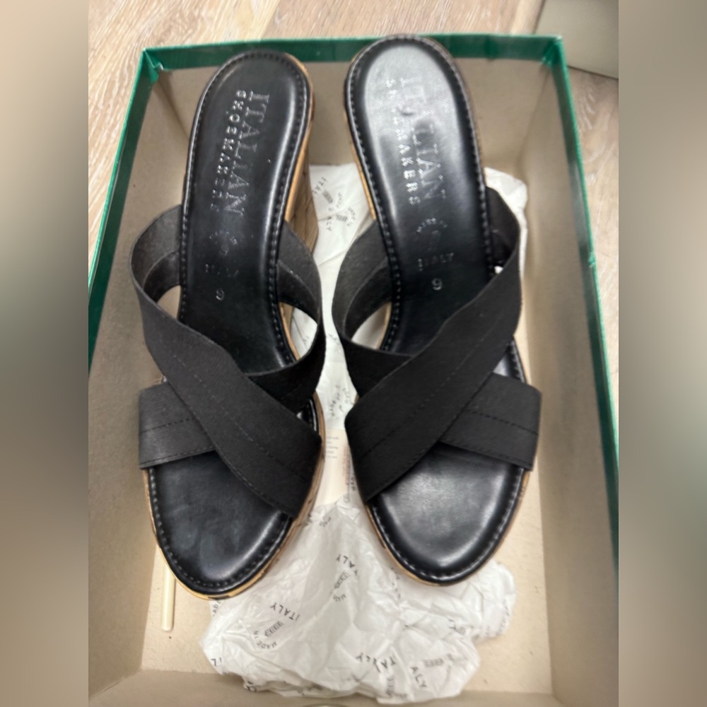 Italian Shoemakers Black/Beige Wedge Heel Slip On Open Toe Size 9 EUR 40